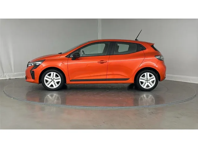 Occasion Renault Clio à MAGENTA chez RENAULT | EPERNAY & SEZANNE