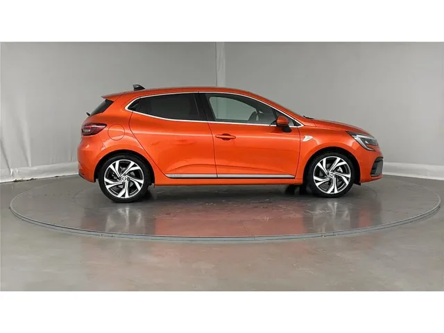 Occasion Renault Clio à MAGENTA chez RENAULT | EPERNAY & SEZANNE