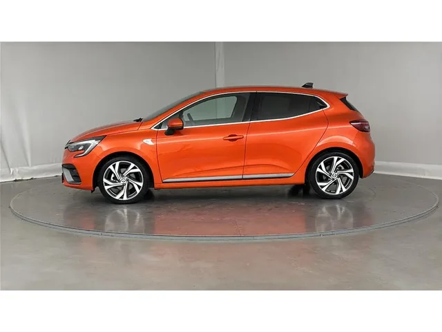 Occasion Renault Clio à MAGENTA chez RENAULT | EPERNAY & SEZANNE