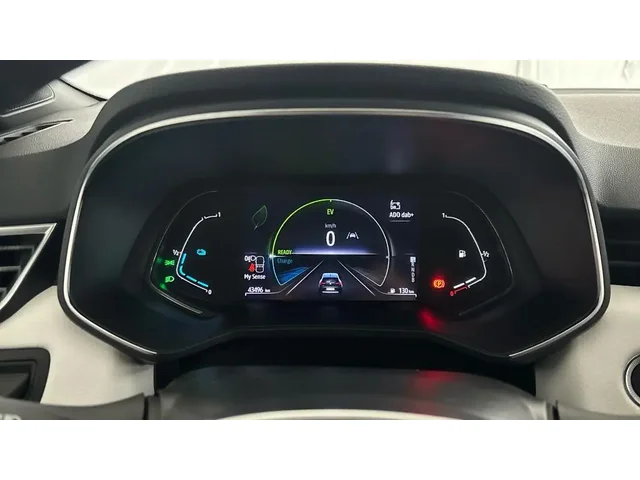 Occasion Renault Clio à MAGENTA chez RENAULT | EPERNAY & SEZANNE