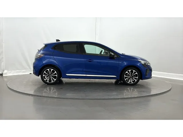Occasion Renault Clio à MAGENTA chez RENAULT | EPERNAY & SEZANNE