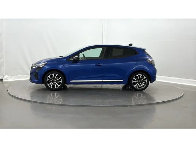 Occasion Renault Clio à MAGENTA chez RENAULT | EPERNAY & SEZANNE
