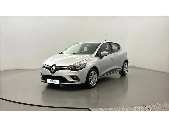 Occasion Renault Clio à POITIERS chez PEUGEOT POITIERS