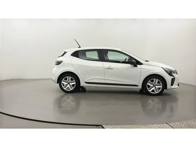 Occasion Renault Clio à POITIERS chez PEUGEOT POITIERS