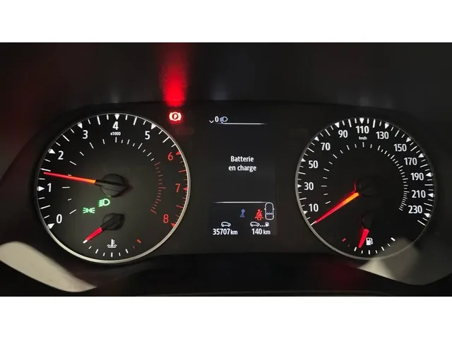 Occasion Renault Clio à COMPIEGNE chez PEUGEOT COMPIEGNE