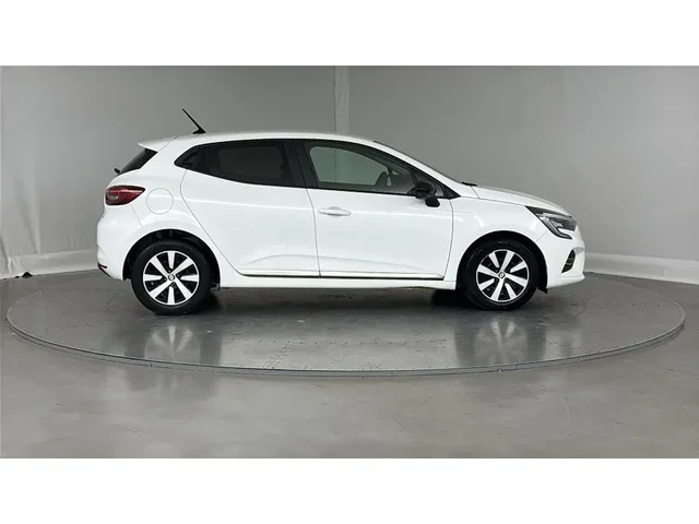 Occasion Renault Clio à MAGENTA chez RENAULT | EPERNAY & SEZANNE