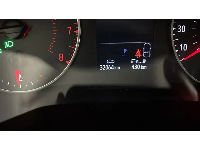 Occasion Renault Clio à MAGENTA chez RENAULT | EPERNAY & SEZANNE