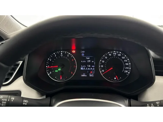 Occasion Renault Clio à MAGENTA chez RENAULT | EPERNAY & SEZANNE