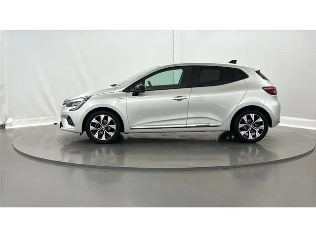 Occasion Renault Clio à MAGENTA chez RENAULT | EPERNAY & SEZANNE