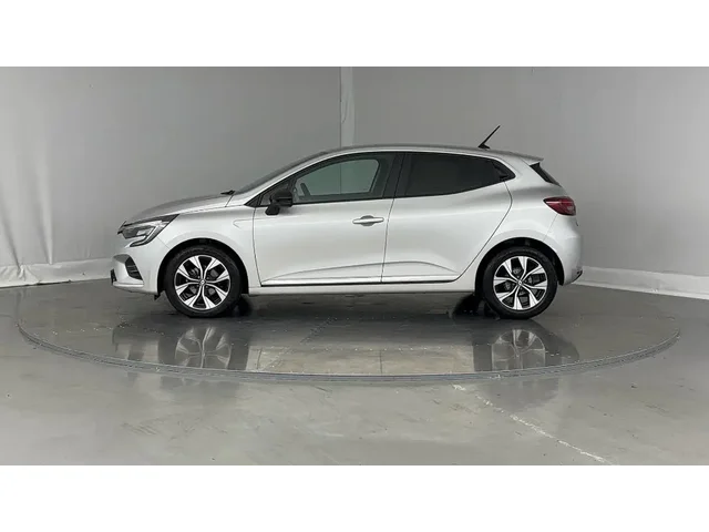 Occasion Renault Clio à MAGENTA chez RENAULT | EPERNAY & SEZANNE