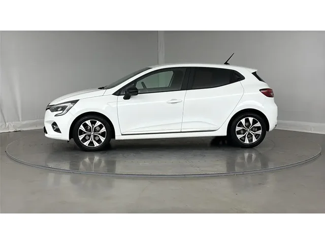 Occasion Renault Clio à MAGENTA chez RENAULT | EPERNAY & SEZANNE