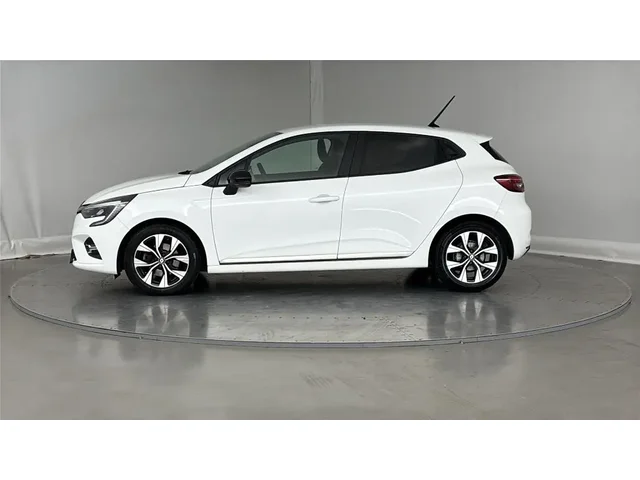 Occasion Renault Clio à MAGENTA chez RENAULT | EPERNAY & SEZANNE