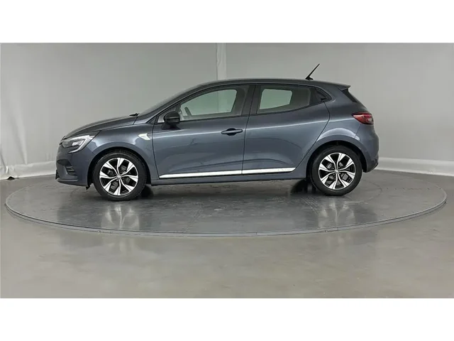 Occasion Renault Clio à MAGENTA chez RENAULT | EPERNAY & SEZANNE