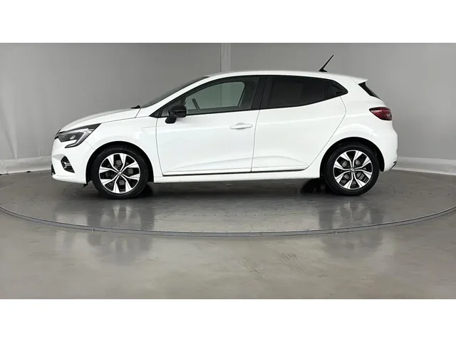 Occasion Renault Clio à MAGENTA chez RENAULT | EPERNAY & SEZANNE