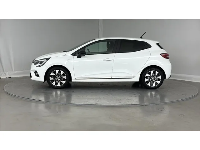 Occasion Renault Clio à MAGENTA chez RENAULT | EPERNAY & SEZANNE