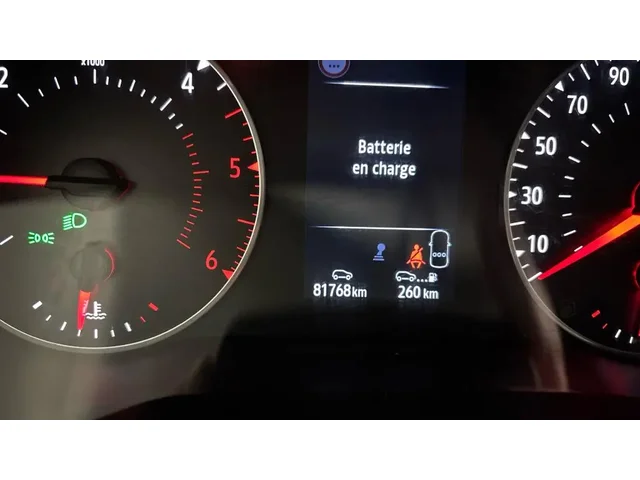 Occasion Renault Clio à MAGENTA chez RENAULT | EPERNAY & SEZANNE