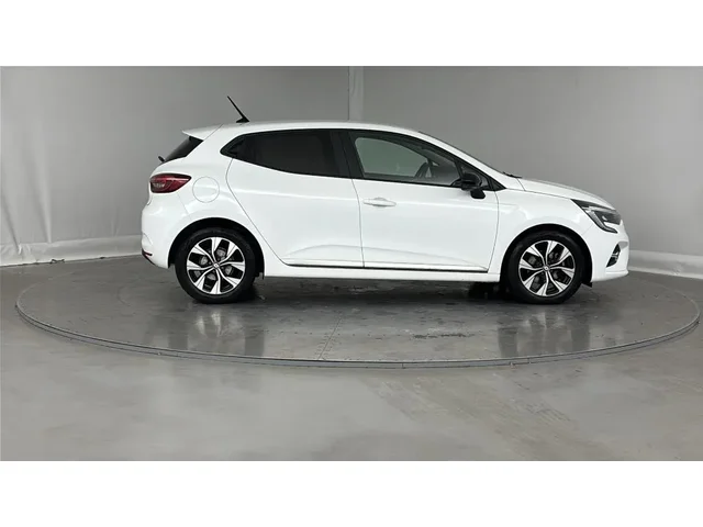 Occasion Renault Clio à MAGENTA chez RENAULT | EPERNAY & SEZANNE