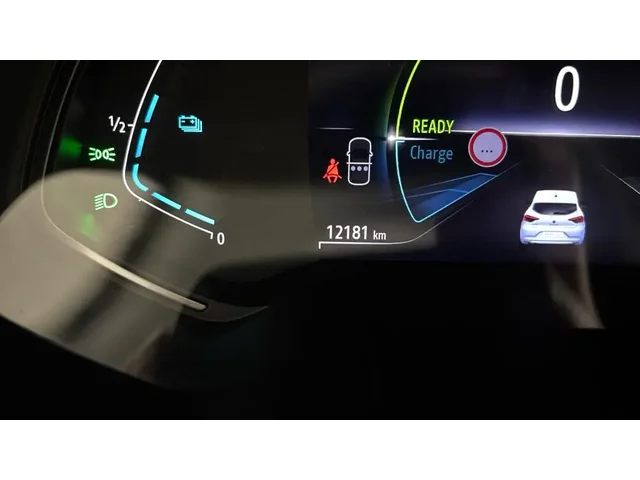 Occasion Renault Clio à MAGENTA chez RENAULT | EPERNAY & SEZANNE