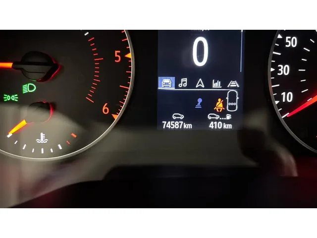 Occasion Renault Clio à MAGENTA chez RENAULT | EPERNAY & SEZANNE