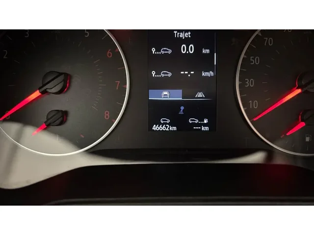 Occasion Renault Clio à MAGENTA chez RENAULT | EPERNAY & SEZANNE