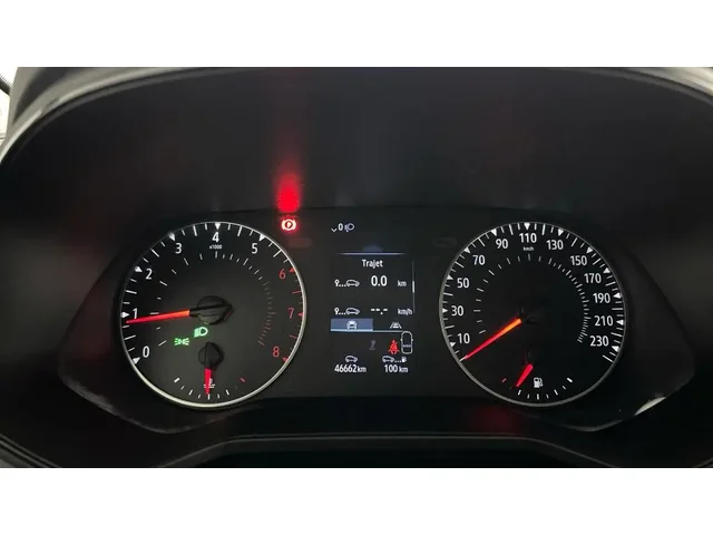 Occasion Renault Clio à MAGENTA chez RENAULT | EPERNAY & SEZANNE