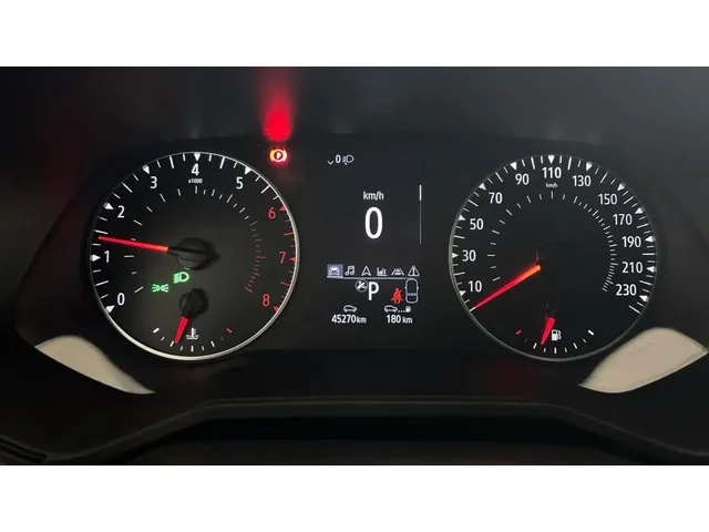 Occasion Renault Clio à MAGENTA chez RENAULT | EPERNAY & SEZANNE