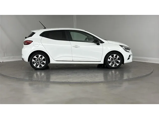 Occasion Renault Clio à MAGENTA chez RENAULT | EPERNAY & SEZANNE