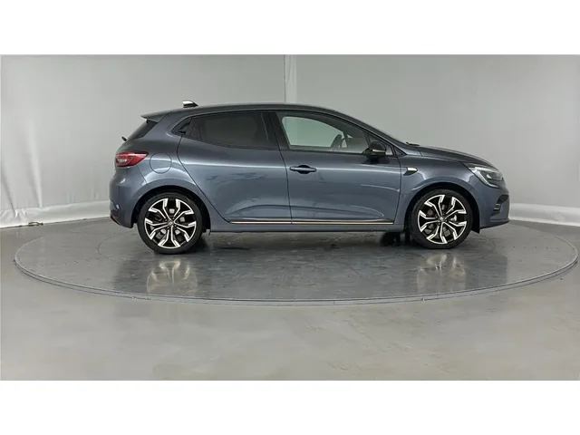 Occasion Renault Clio à MAGENTA chez RENAULT | EPERNAY & SEZANNE