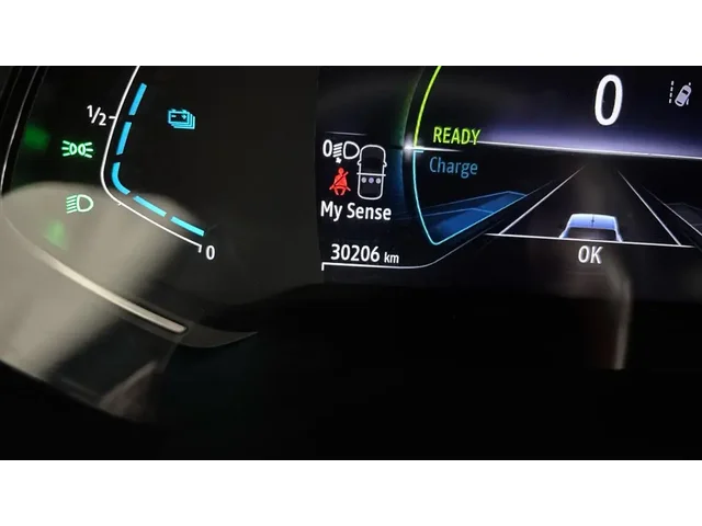 Occasion Renault Clio à MAGENTA chez RENAULT | EPERNAY & SEZANNE
