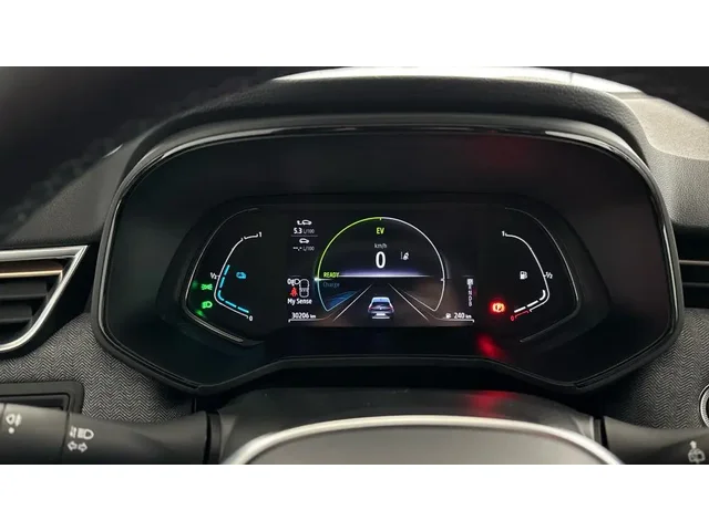 Occasion Renault Clio à MAGENTA chez RENAULT | EPERNAY & SEZANNE
