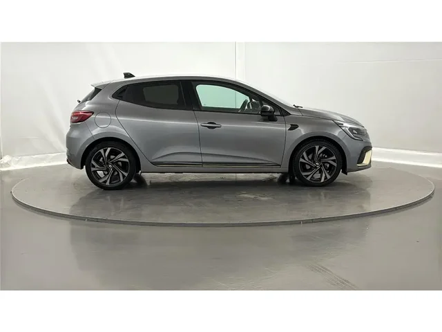 Occasion Renault Clio à MAGENTA chez RENAULT | EPERNAY & SEZANNE
