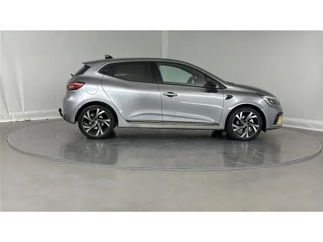 Occasion Renault Clio à MAGENTA chez RENAULT | EPERNAY & SEZANNE