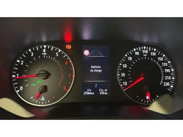 Occasion Renault Clio à POITIERS chez PEUGEOT POITIERS