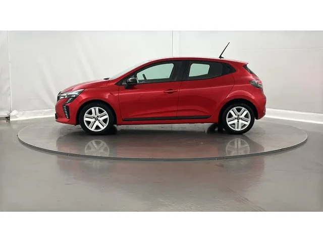 Occasion Renault Clio à MAGENTA chez RENAULT | EPERNAY & SEZANNE