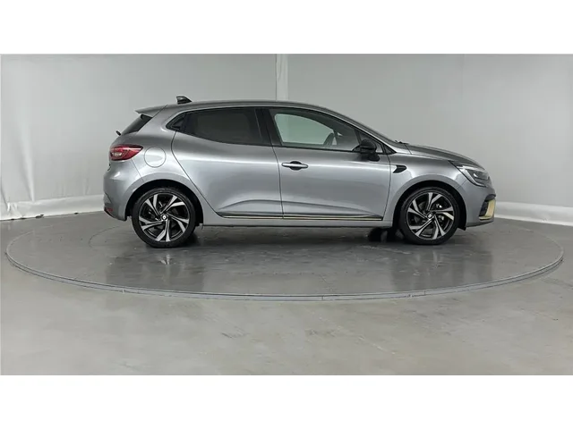 Occasion Renault Clio à MAGENTA chez RENAULT | EPERNAY & SEZANNE
