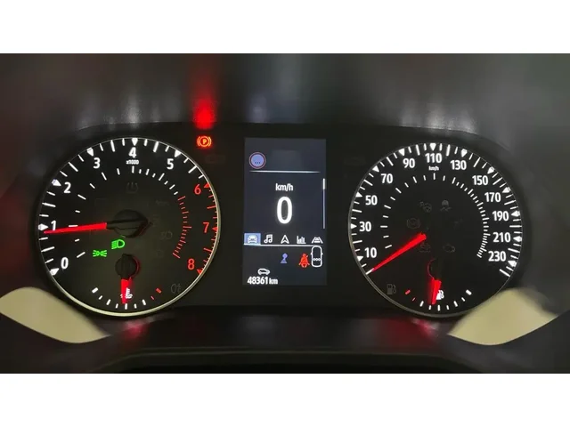 Occasion Renault Clio à MAGENTA chez RENAULT | EPERNAY & SEZANNE