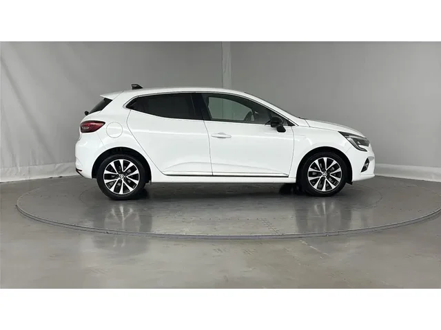 Occasion Renault Clio à MAGENTA chez RENAULT | EPERNAY & SEZANNE