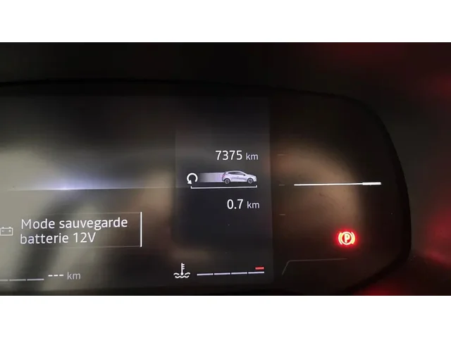 Occasion Renault Clio à MAGENTA chez RENAULT | EPERNAY & SEZANNE