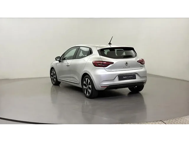 Occasion Renault Clio à  Nanterre, chez LEXUS NANTERRE