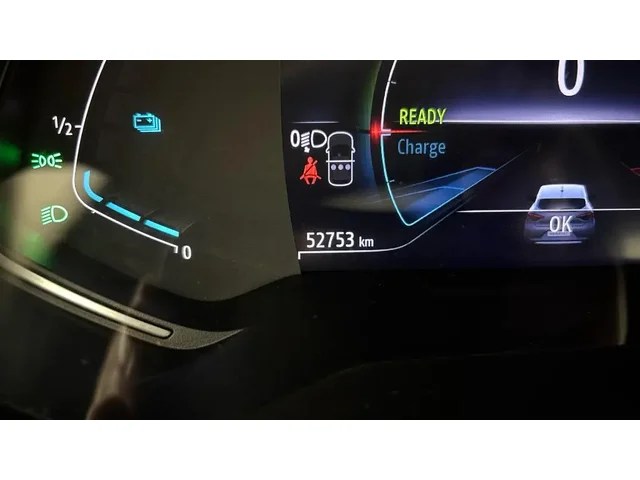 Occasion Renault Clio à  Nanterre, chez LEXUS NANTERRE