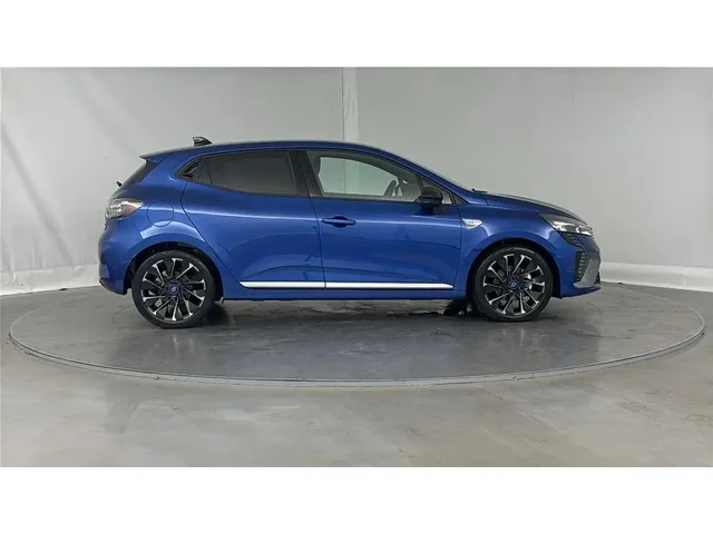 Occasion Renault Clio à MAGENTA chez RENAULT | EPERNAY & SEZANNE