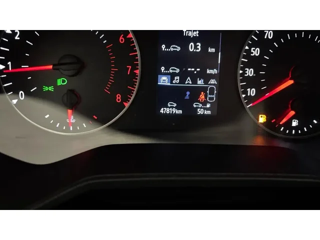 Occasion Renault Clio à LES PAVILLONS SOUS BOIS chez RENAULT | LES PAVILLONS SOUS BOIS