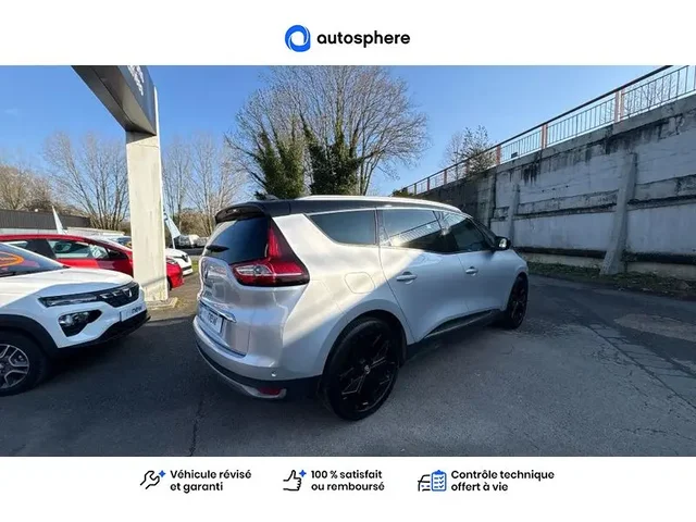 Occasion Renault Grand Scénic à Englos chez DACIA ENGLOS