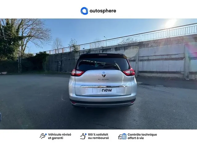Occasion Renault Grand Scénic à Englos chez DACIA ENGLOS
