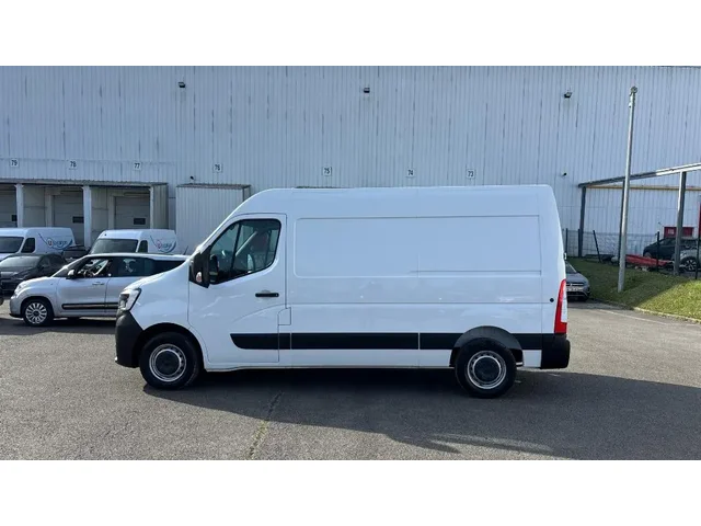 Occasion Renault Master à Maizieres la grande paroisse chez DACIA ROMILLY