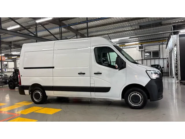 Occasion Renault Master à Maizieres la grande paroisse chez DACIA ROMILLY