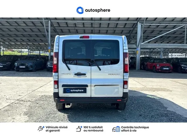 Occasion Renault Trafic Combi à SAINT CYR SUR LOIRE chez SUZUKI TOURS