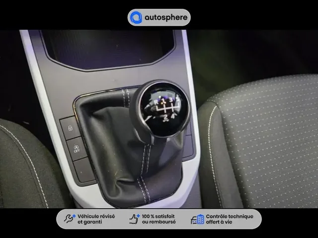 Démonstration Seat Arona à CHAMPNIERS chez Volkswagen Angouleme