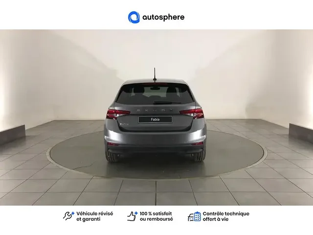 Démonstration Skoda Fabia à CHAMPNIERS chez Volkswagen Angouleme