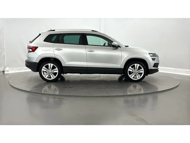 Occasion Skoda Karoq à ENGLOS chez RENAULT | ENGLOS